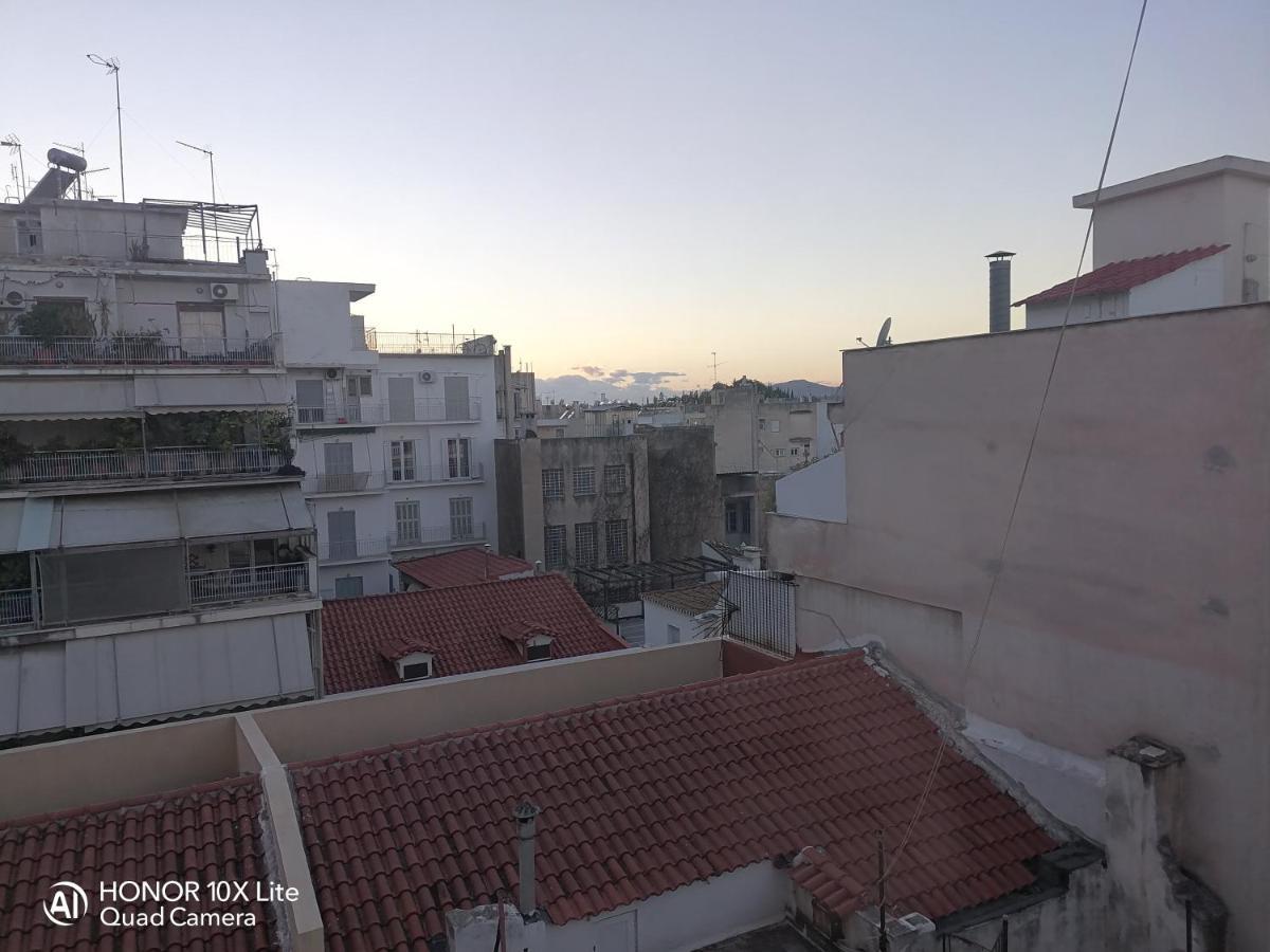 Myron Apartments Atene Esterno foto