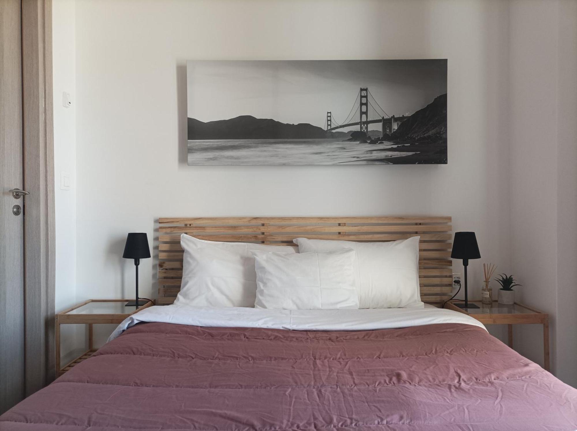 Myron Apartments Atene Esterno foto
