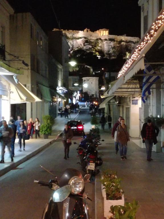 Myron Apartments Atene Esterno foto